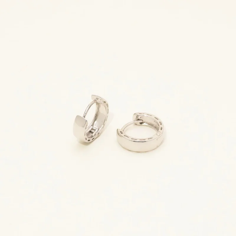 Huggie Hoop Earrings in 14kt White Gold